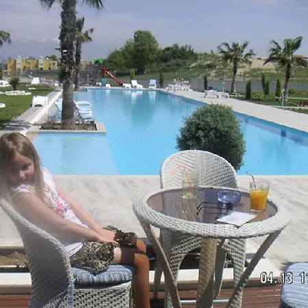 Babylon Bliss 3 Bed 3 Bath Duplex With Its Own Private Pool Daire *